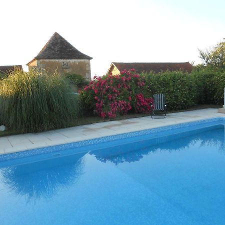 Chambres D'Hotes Le Roussel Le Buisson-de-Cadouin Exterior foto