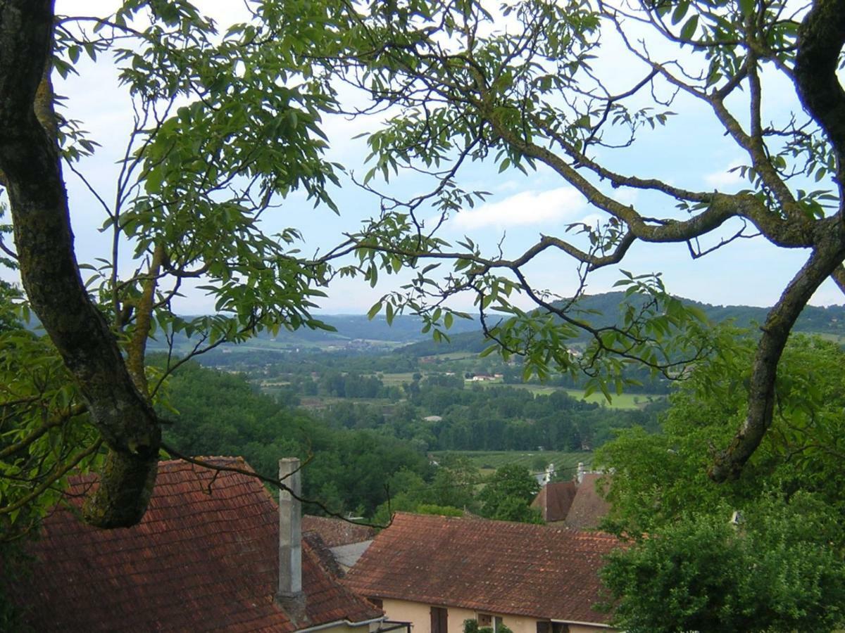 Chambres D'Hotes Le Roussel Le Buisson-de-Cadouin Exterior foto